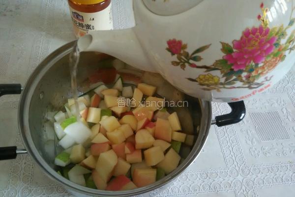 蜂蜜水果茶的做法图解3