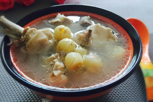 莲子鸡汤的做法图解7