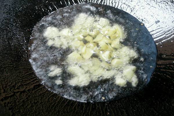 鱼干小炒水晶皮的做法图解4