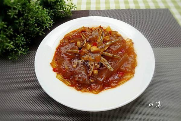 鱼干小炒水晶皮的做法图解10