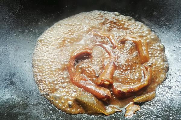 卤鸭脚的做法图解6