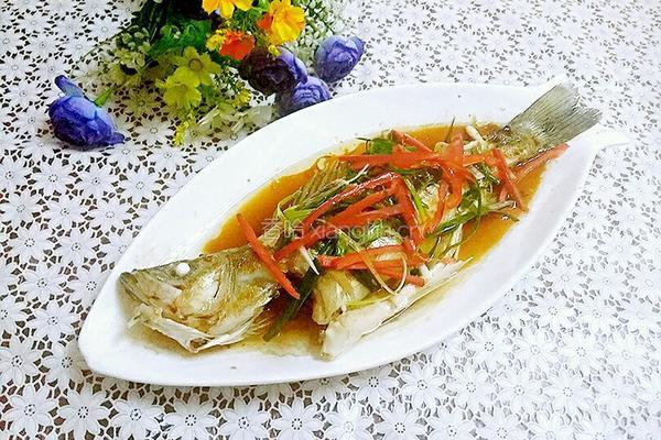 清蒸海鲈鱼的做法图解8