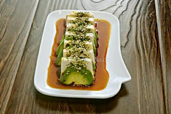 日式牛油果拌豆腐#年夜饭的做法图解7