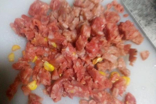 香肠蛋炒饭的做法图解1