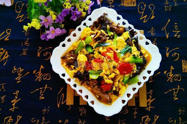 鸡蛋西红柿木耳的做法图解7