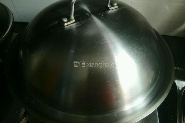 香菇炒鸡块的做法图解9
