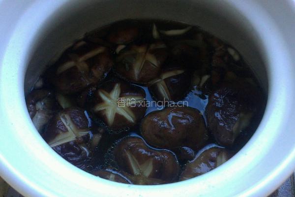 蘑菇炖排骨的做法图解6