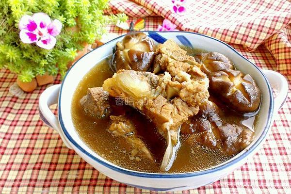 蘑菇炖排骨的做法图解7