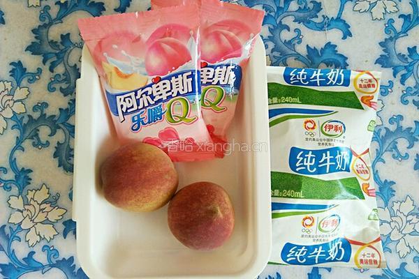 桃子果冻的做法图解1
