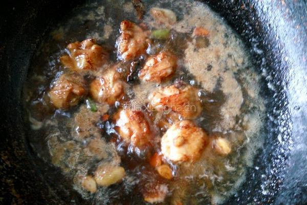 土豆炖鸡翅的做法图解7