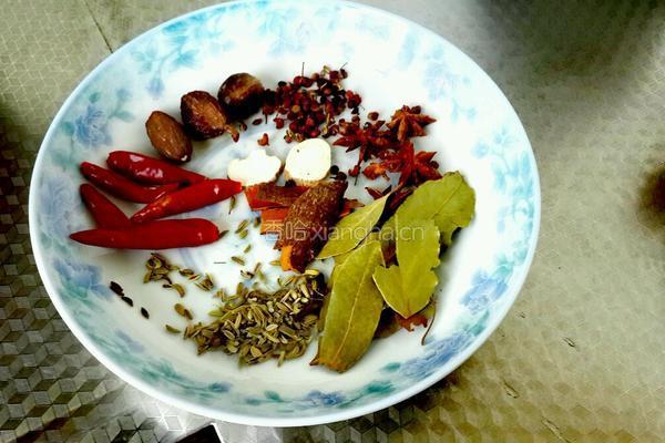 黄瓜拌牛肉的做法图解3