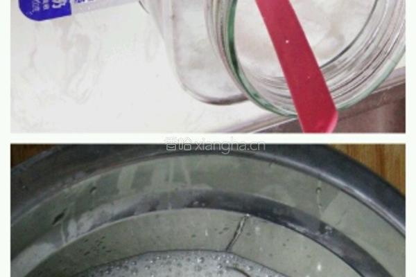 电高压锅版黑芝麻红枣蛋糕的做法图解1