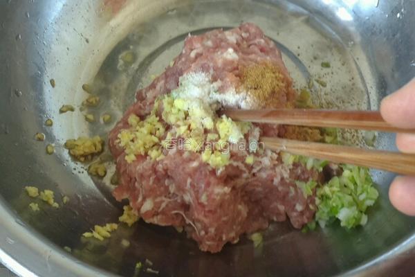 焯茄盒的做法图解4