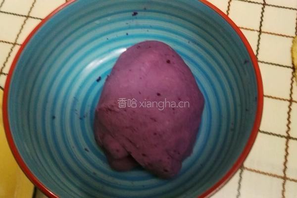 紫薯馒头的做法图解3