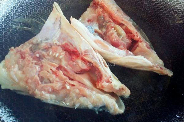 鱼头豆腐煲的做法图解3