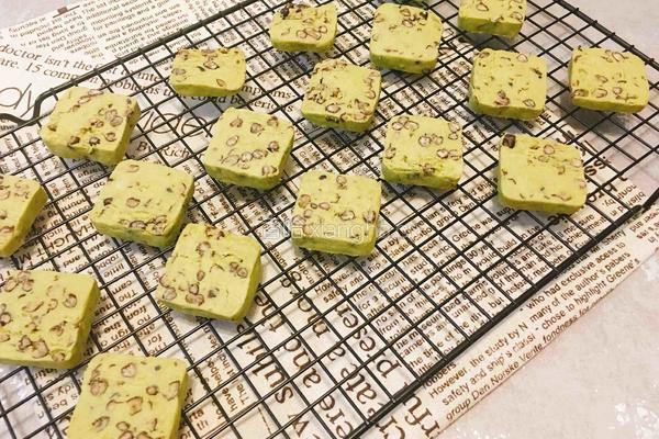 抹茶蜜豆饼干的做法图解16