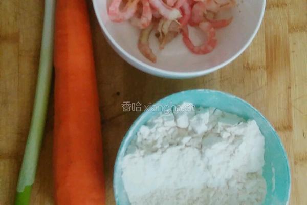 虾仁鸡蛋饼的做法图解1