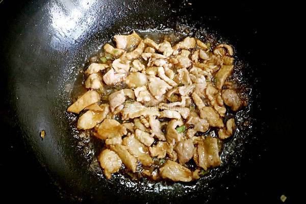 香菇山药瘦肉面片汤的做法图解11
