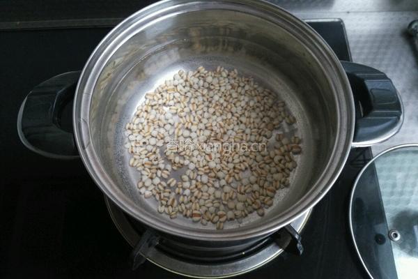 薏仁红豆汤的做法图解4