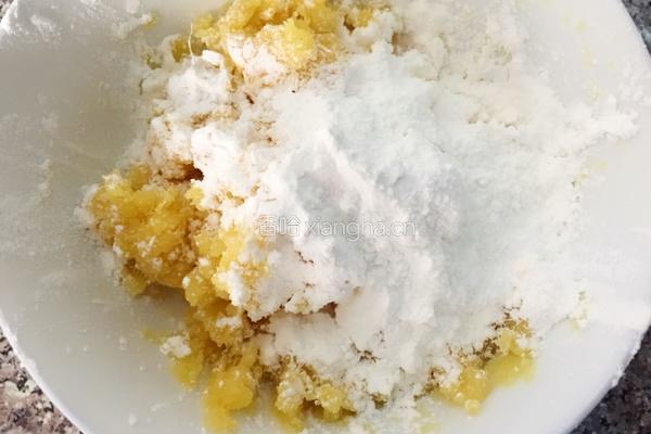 土豆笑脸饼的做法图解1