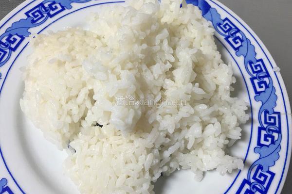香菇田园蔬菜粥的做法图解2