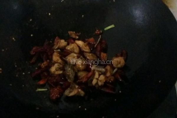 辣子鸡的做法图解5