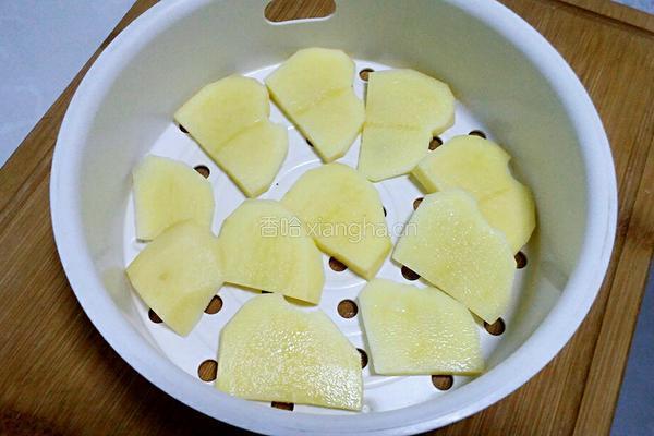 土豆色拉的做法图解1
