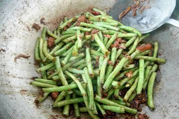 虾酱炒豆角的做法图解11