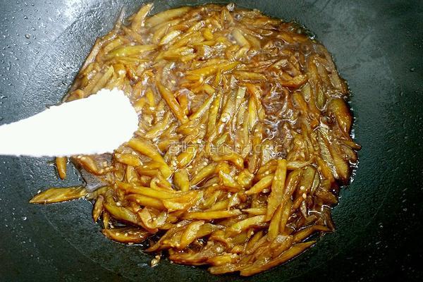 茄丝打卤面的做法图解6
