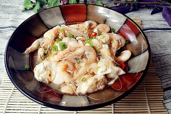 豆腐炖虾的做法图解6