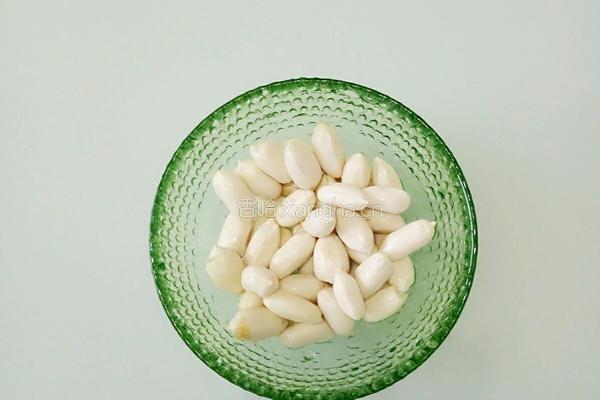 奶香米糊花生露的做法图解2