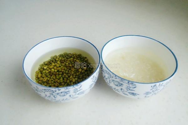 绿豆粥的做法图解2