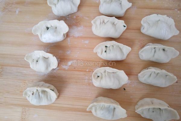菠菜馅饺子的做法图解11