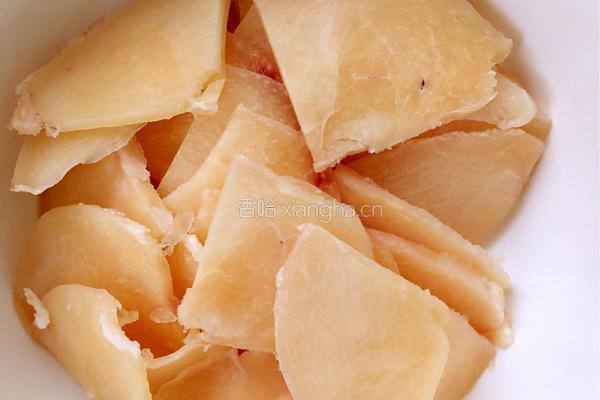 茄子炒肉片的做法图解1