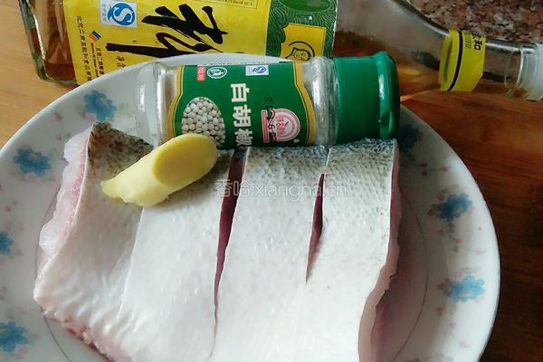 红烧鲢鱼的做法图解2