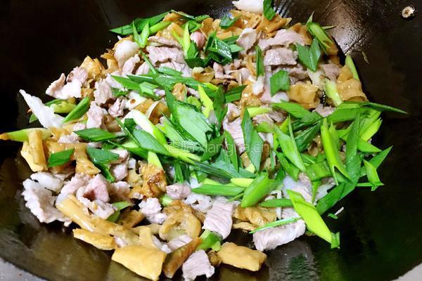 白辣椒炒肉的做法图解6