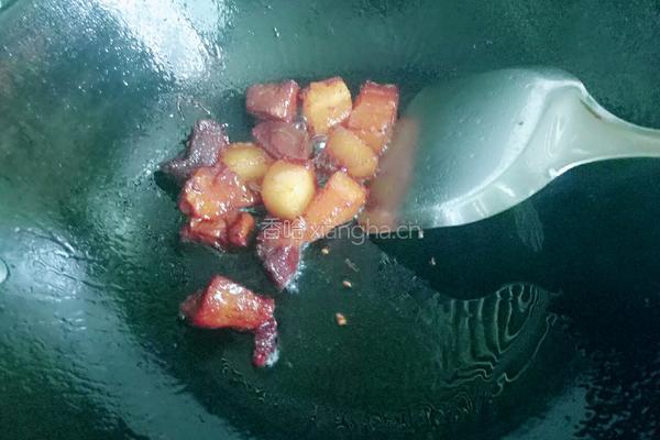 南瓜红烧肉的做法图解3