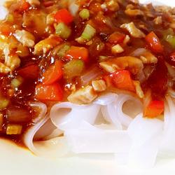 肉酱拌河粉的做法[图]