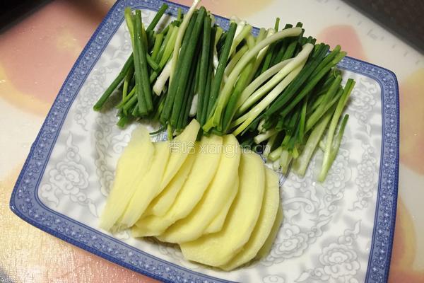 葱油闷鸡的做法图解2