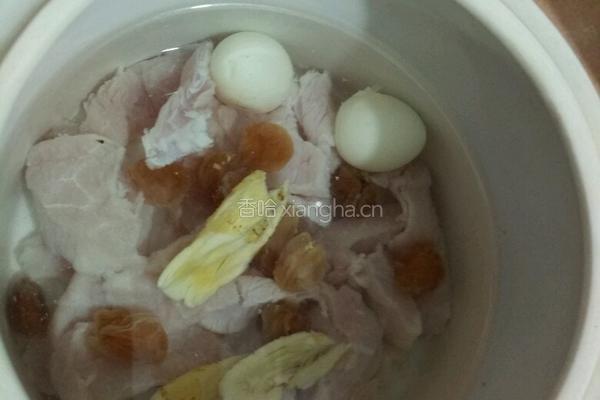 桂圆当归炖肉的做法图解4