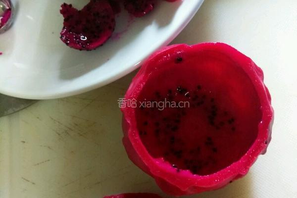 多春鱼豆腐盅的做法图解3
