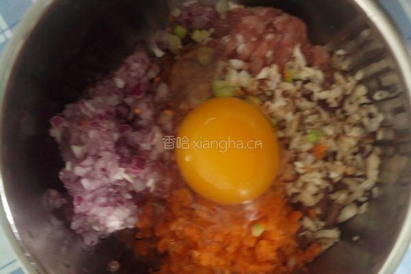 番茄牛肉馅饺子的做法图解6