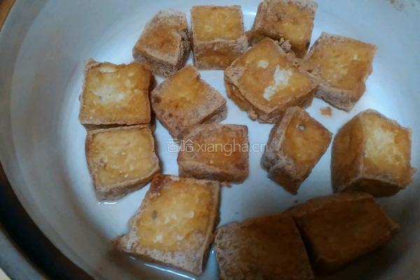 油豆腐小黄鱼煲的做法图解7