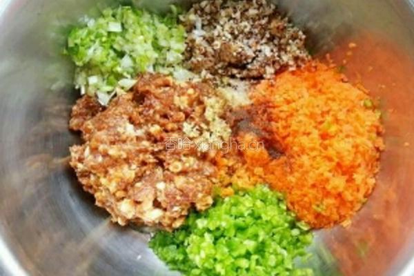 胡萝卜香菇水饺的做法图解9