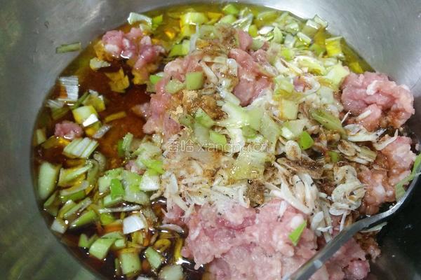 白菜香菇肉包子的做法图解10
