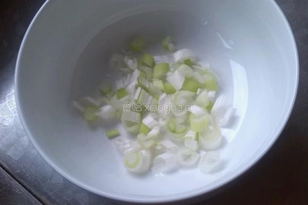 麻辣牛肉面的做法图解3