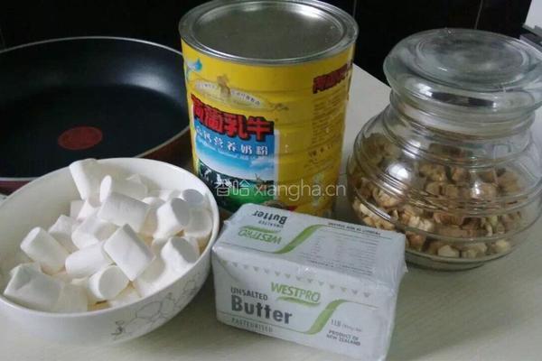 手工牛奶糖的做法图解1