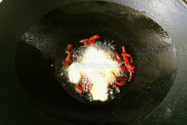 电饭煲焖肉的做法图解3