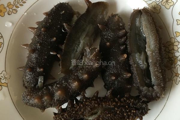 蒜烧海参的做法图解1