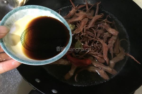 卤鸭舌的做法图解6